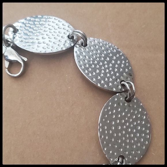 Hammered Bracelet - Picture 2 of 5